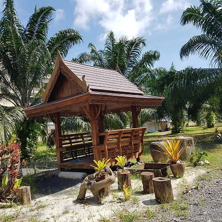 Comfy Lodge Resort Панг Нга Екстериор снимка